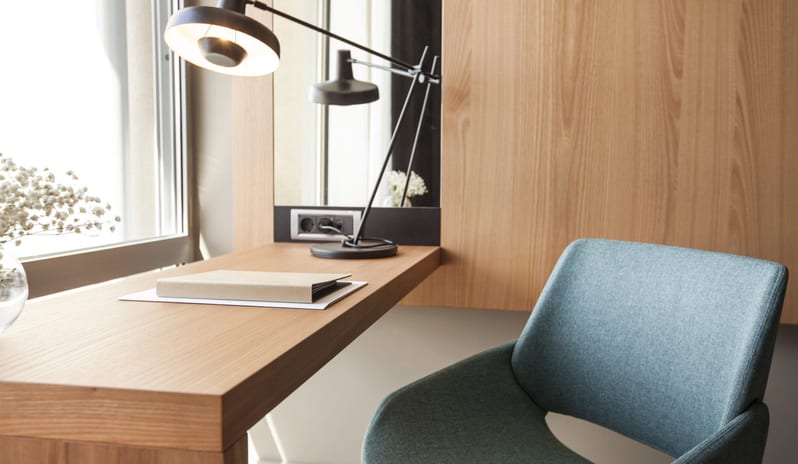 HOTEL DUBRONIK PALACE - EXECUTIVE ROOM DESK